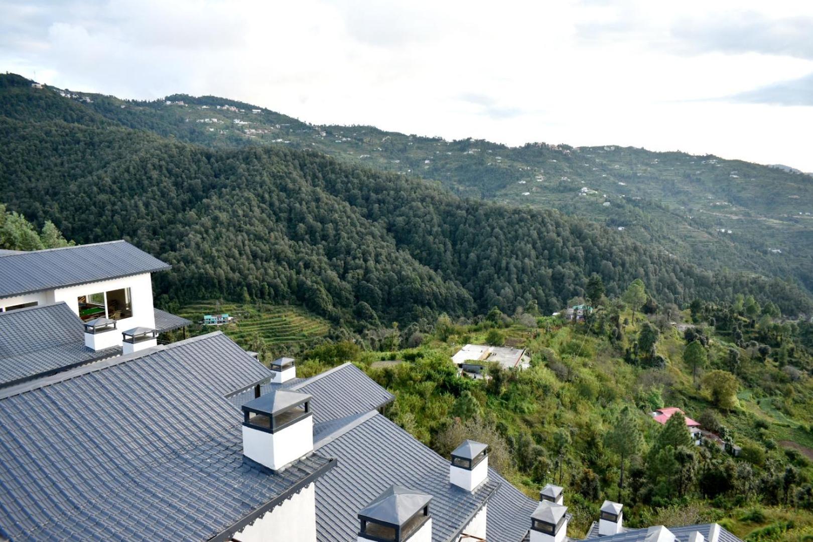 Rega Manivedya The Jungle Trail Resort Муктешвар Экстерьер фото